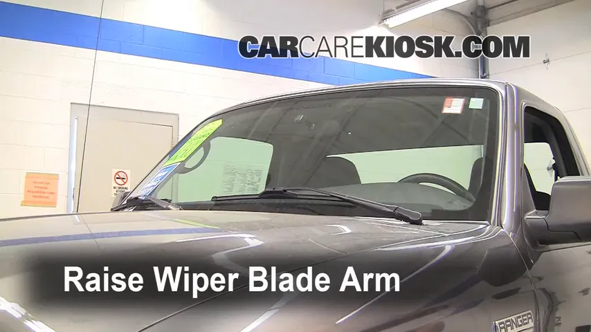 2008 Ford Ranger XL 2.3L 4 Cyl. Standard Cab Pickup Windshield Wiper Blade (Front) Replace Wiper Blades